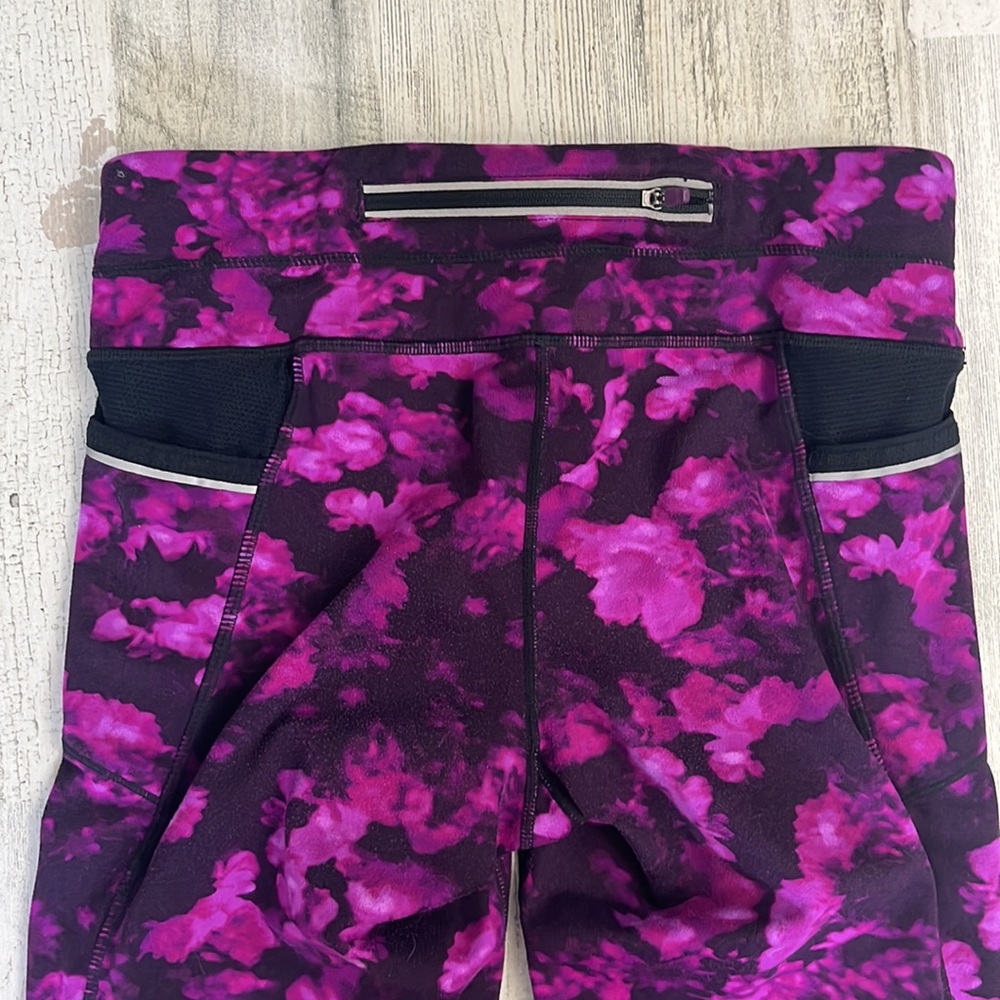 #E8- Extra Small Cute Patterned Purple Cropped Le… - image 4